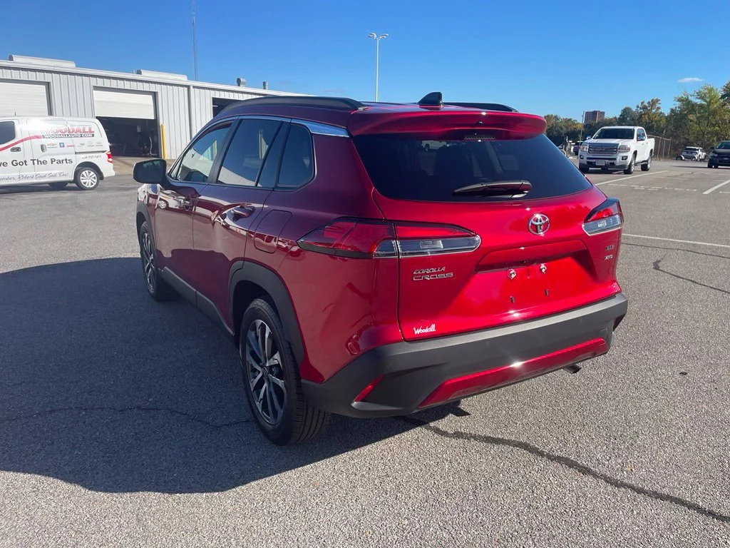 Used 2025 Red Toyota XLE image 6