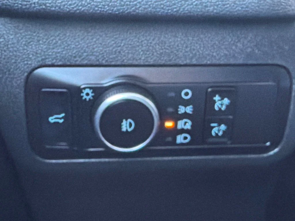 Used 2022 Blue Metallic Ford SEL image 22