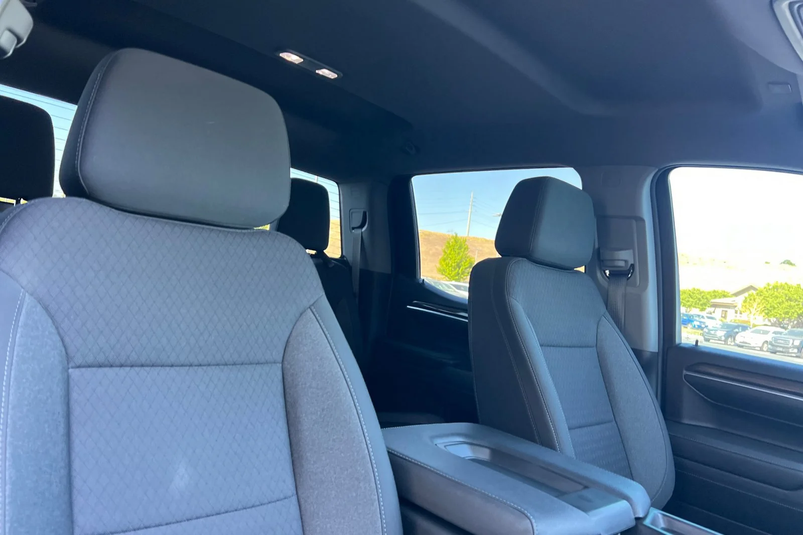 Used 2022 Glacier Blue Metallic Chevrolet RST image 16