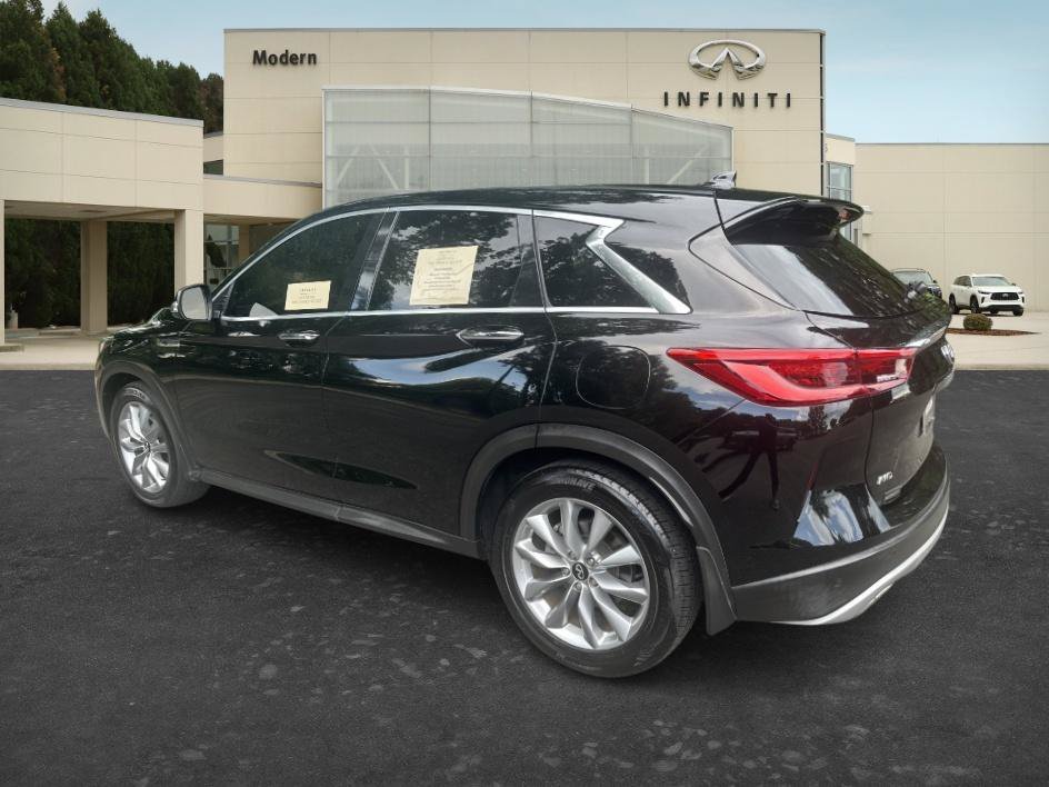 Used 2020 Black Obsidian INFINITI PURE image 6