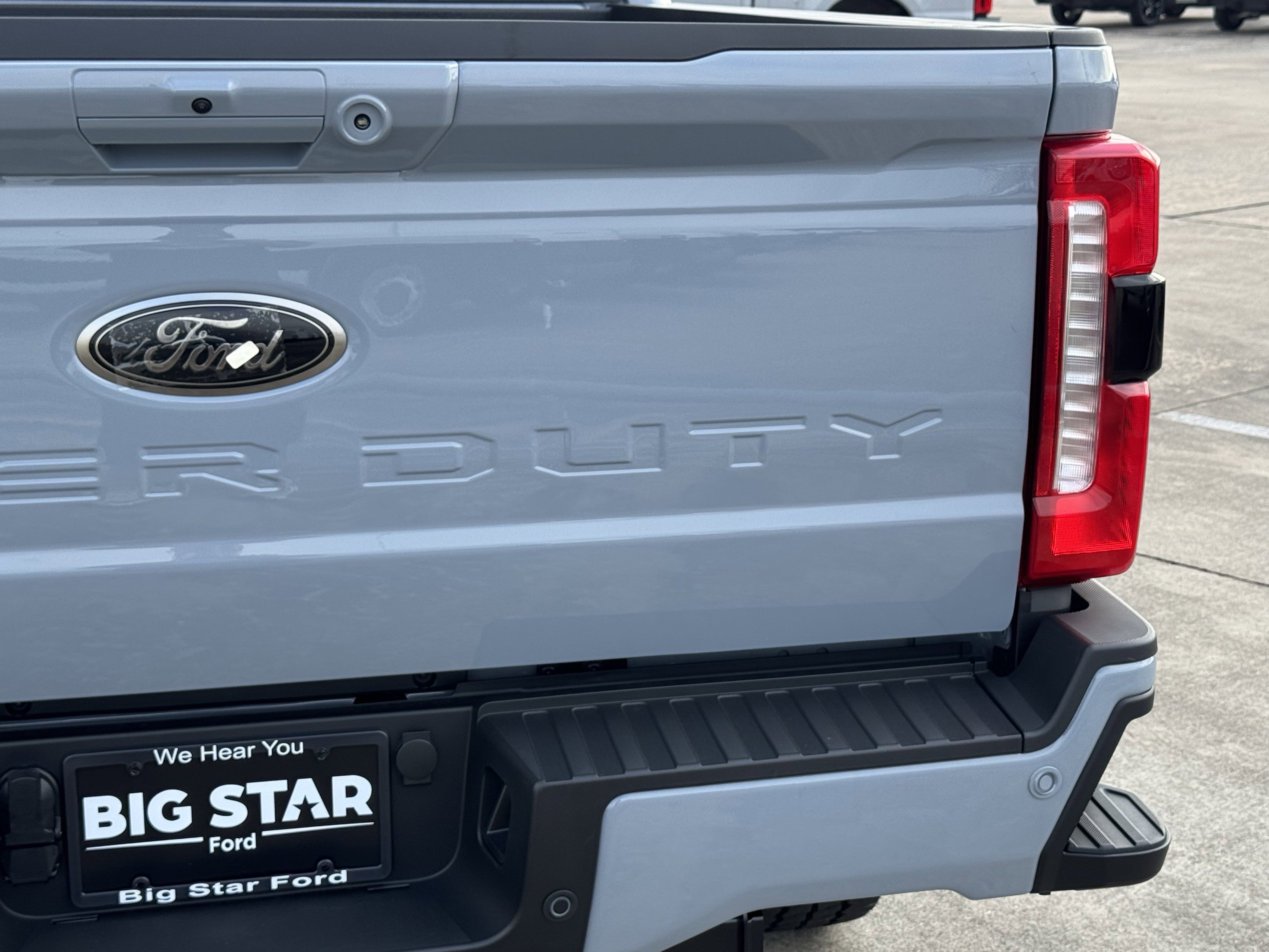 New 2026 Gray Metallic Ford LARIAT image 9