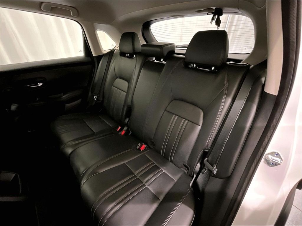 Used 2025 White Honda EX-L image 15