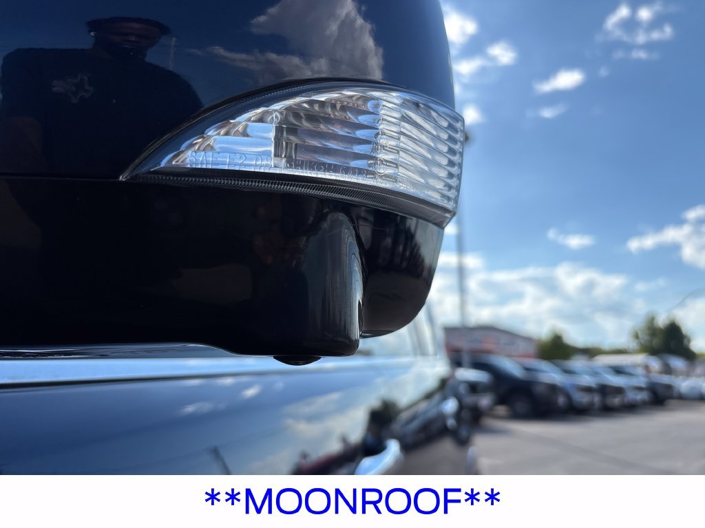 Certified Used 2024 Hermosa Blue INFINITI LUXE image 14