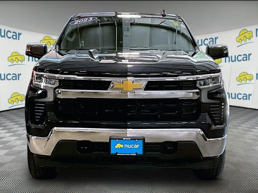 Used 2022 Gray Chevrolet LT image 2