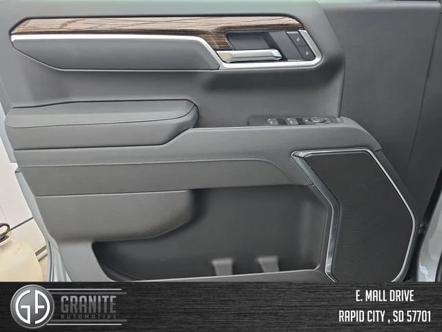 New 2026 Sterling Metallic GMC SLE image 11