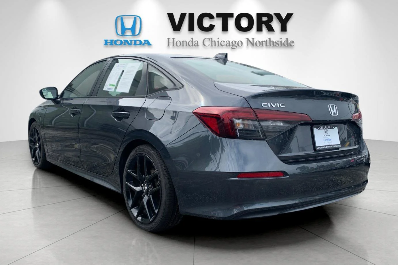 Certified Used 2025 Solar Silver Metallic Honda Sport image 4