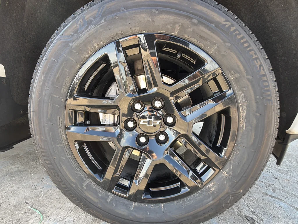 Used 2024 Summit White Chevrolet Custom image 35