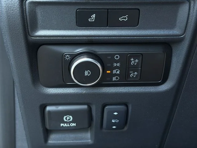 Used 2024 Gray Ford Limited image 33