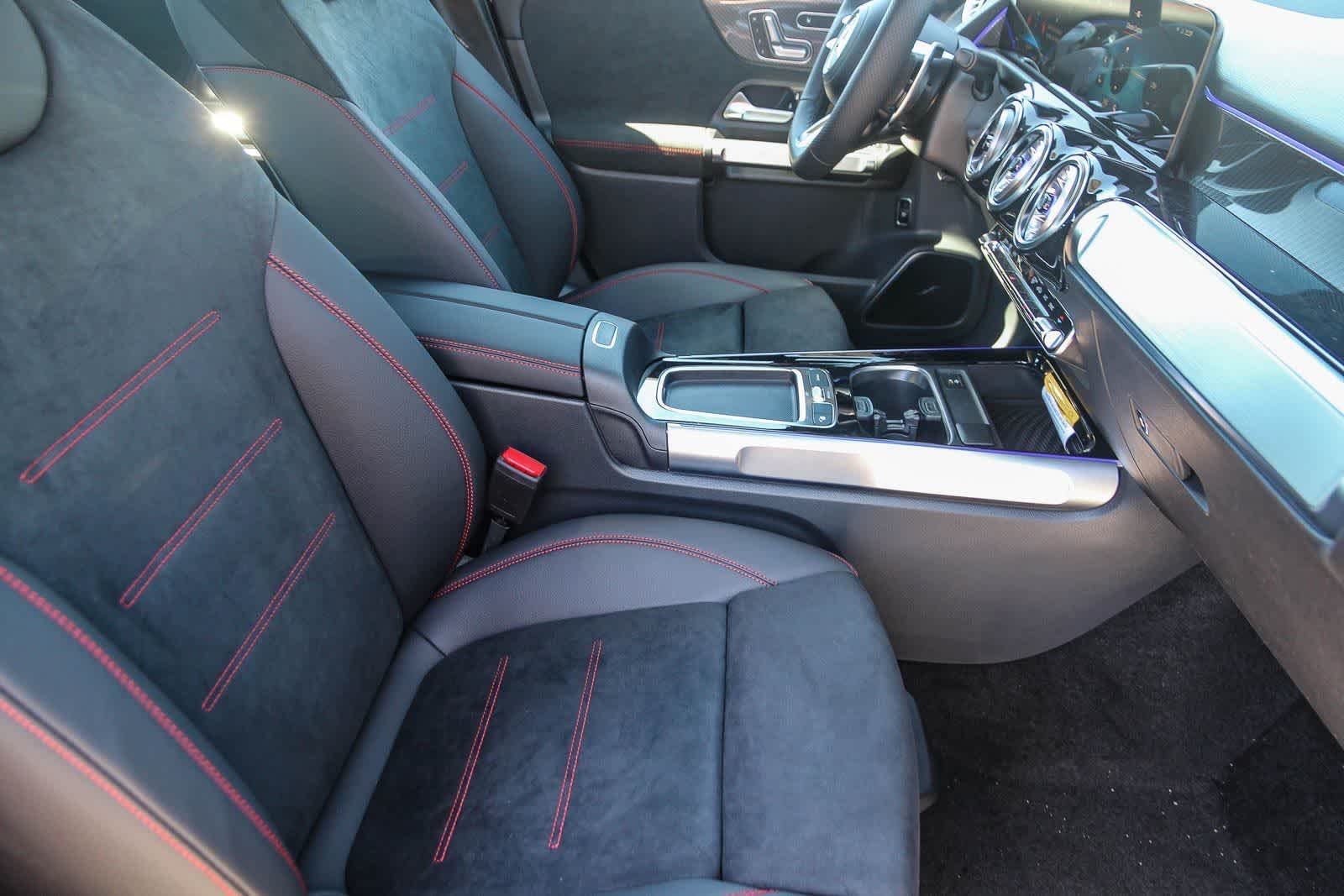 New 2026 Polar White Mercedes-Benz AMG® GLB 35 image 19