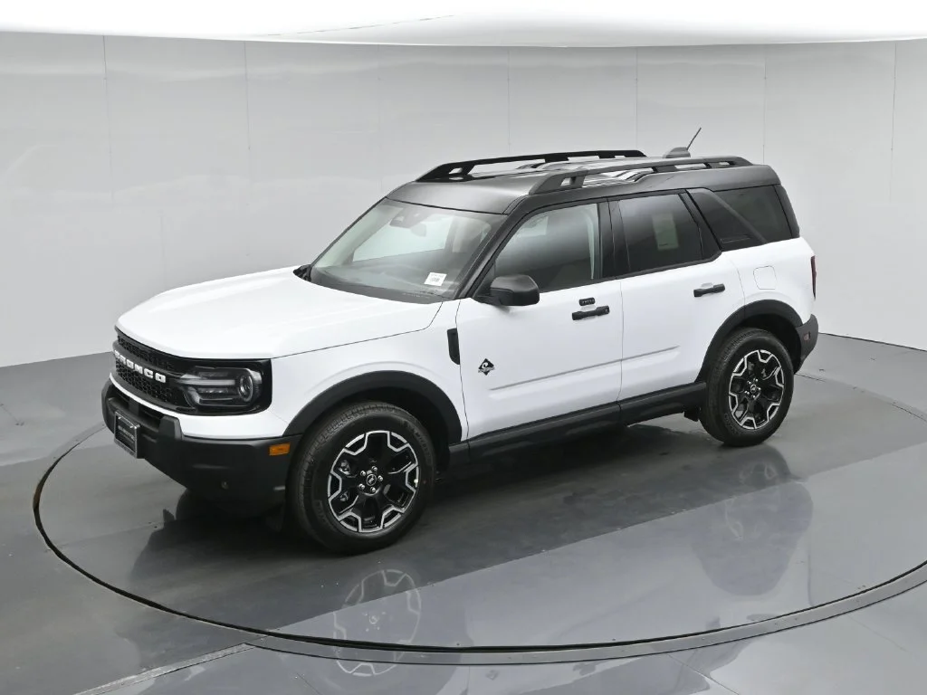 New 2026 Oxford White Ford Outer Banks image 39