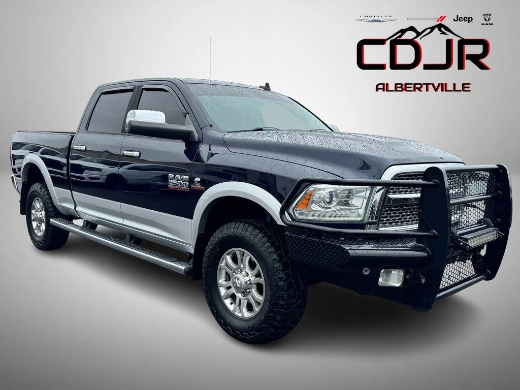 2015 RAM 2500 Laramie 4X4 Crew Cab SWB's photo