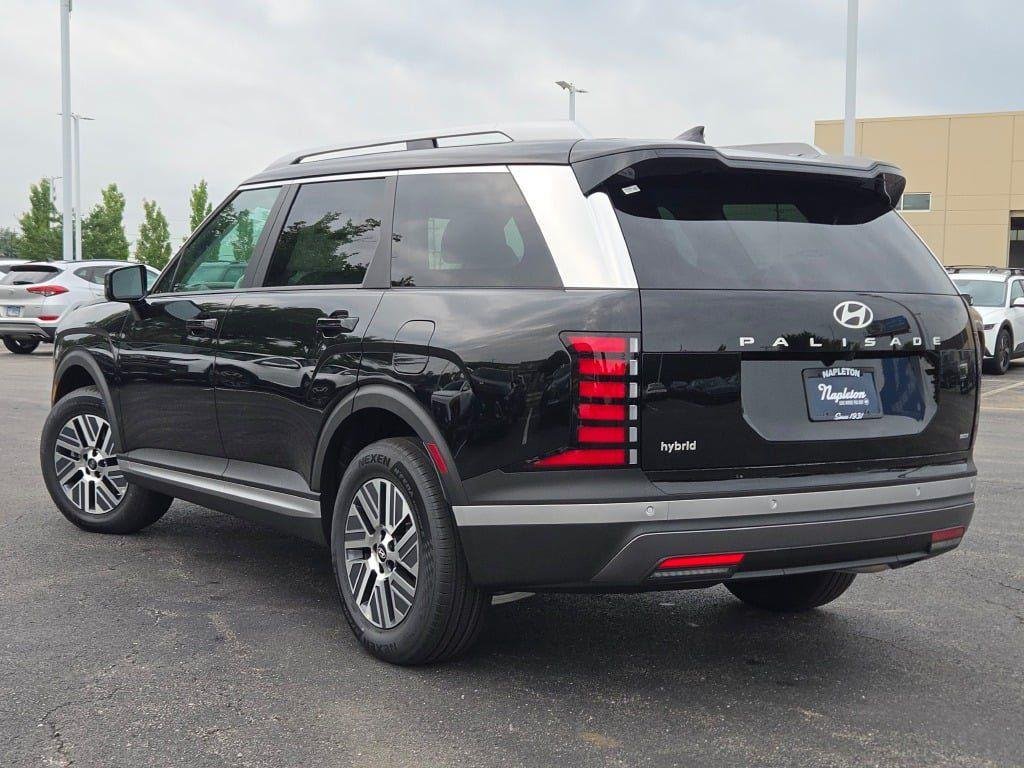 New 2026 Black Hyundai SEL 8P image 14