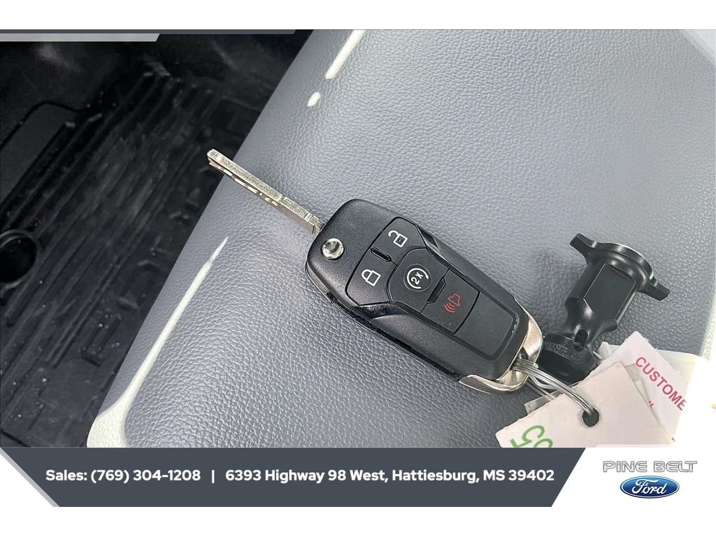 2025 Ford F-250 Super Duty XL - Photo 9