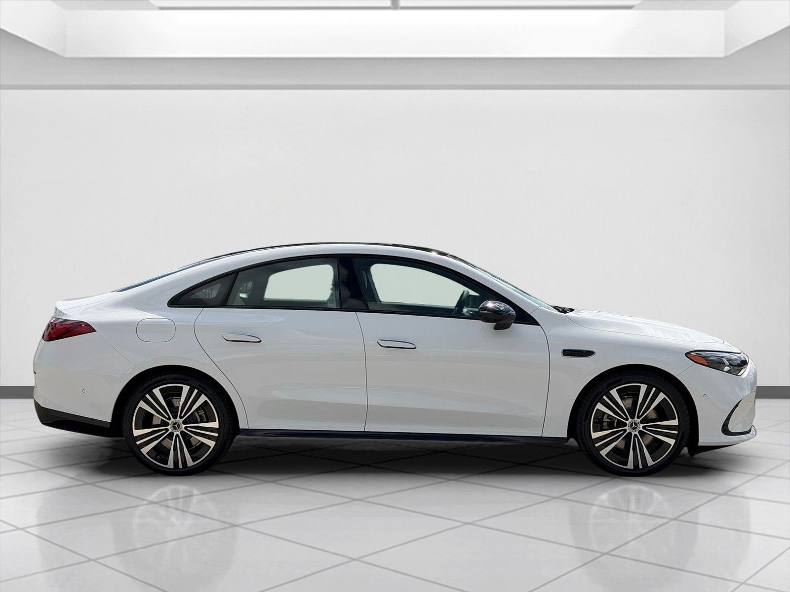 New 2027 Polar White Mercedes-Benz CLA 350 image 2