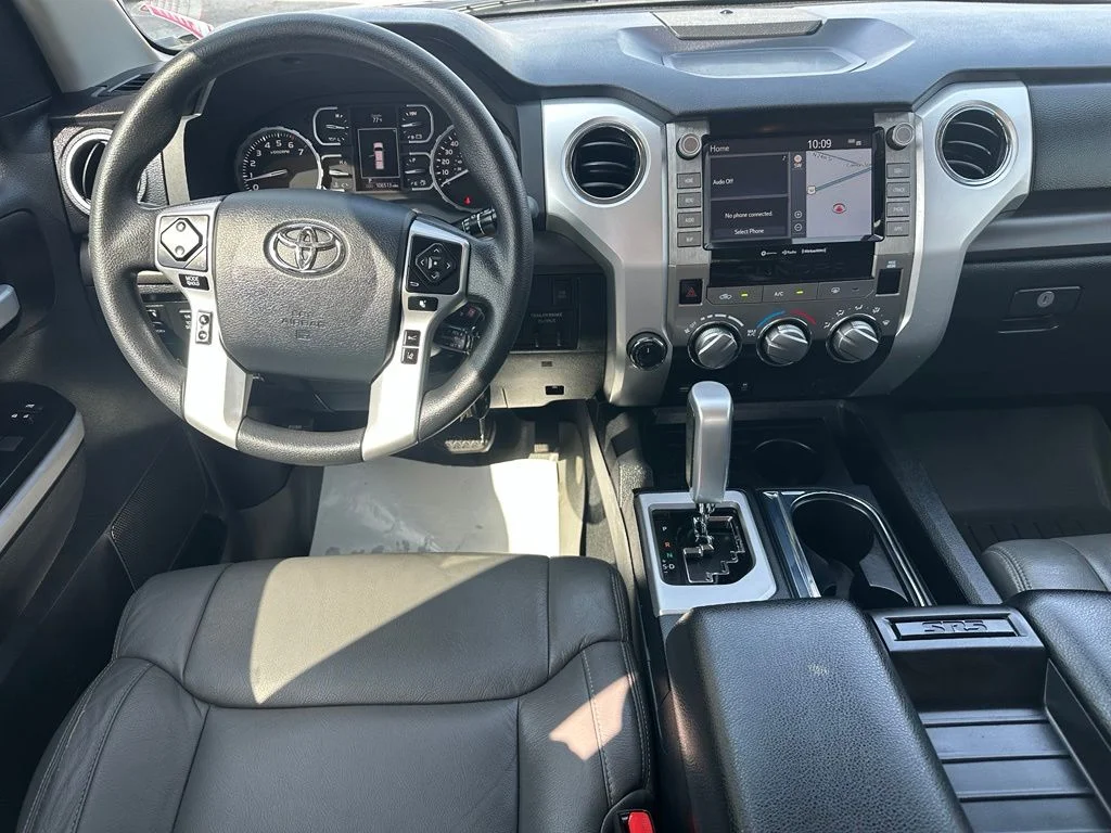 Used 2020 Gray Toyota SR5 image 26