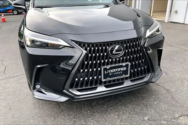 Certified Used 2023 CAVIAR Lexus Premium image 33
