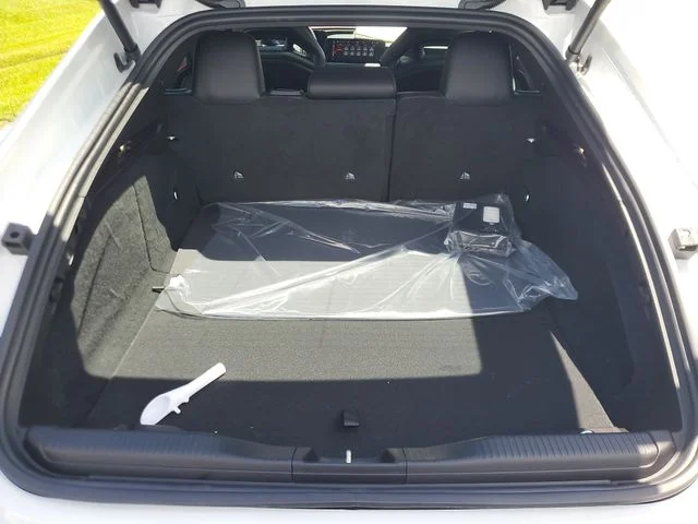 New 2026 White Knuckle Exterior Paint Dodge R/T Scat Pack image 5