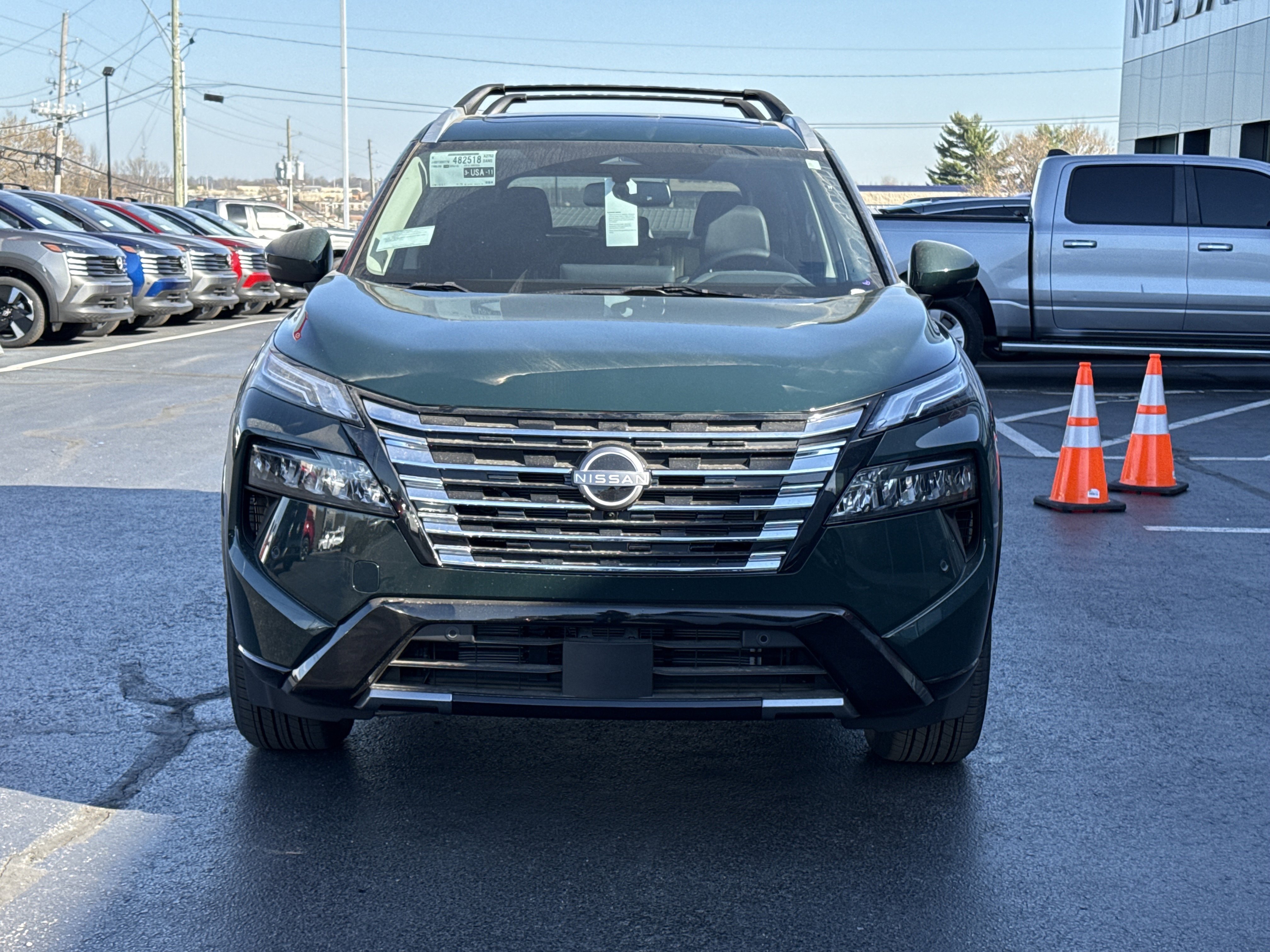 New 2026 Obsidian Green Pearl Nissan Platinum image 12