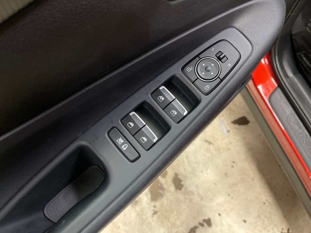 Used 2020 Orange Hyundai SEL image 16