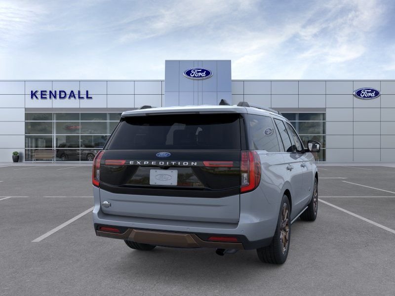 New 2026 Gray Ford King Ranch image 8