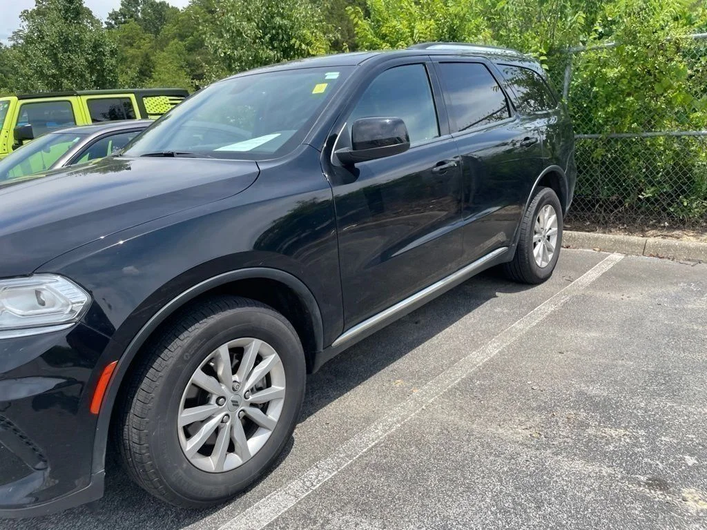 Used 2024 Black Dodge SXT image 15
