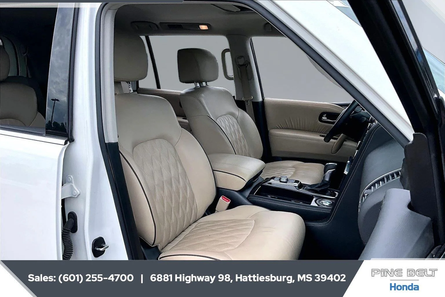Used 2023 Aspen White Tricoat Nissan Platinum image 6