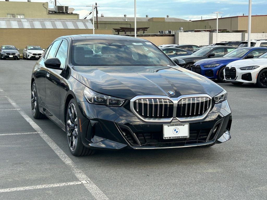 New 2026 Black Sapphire Metallic BMW 530i image 7