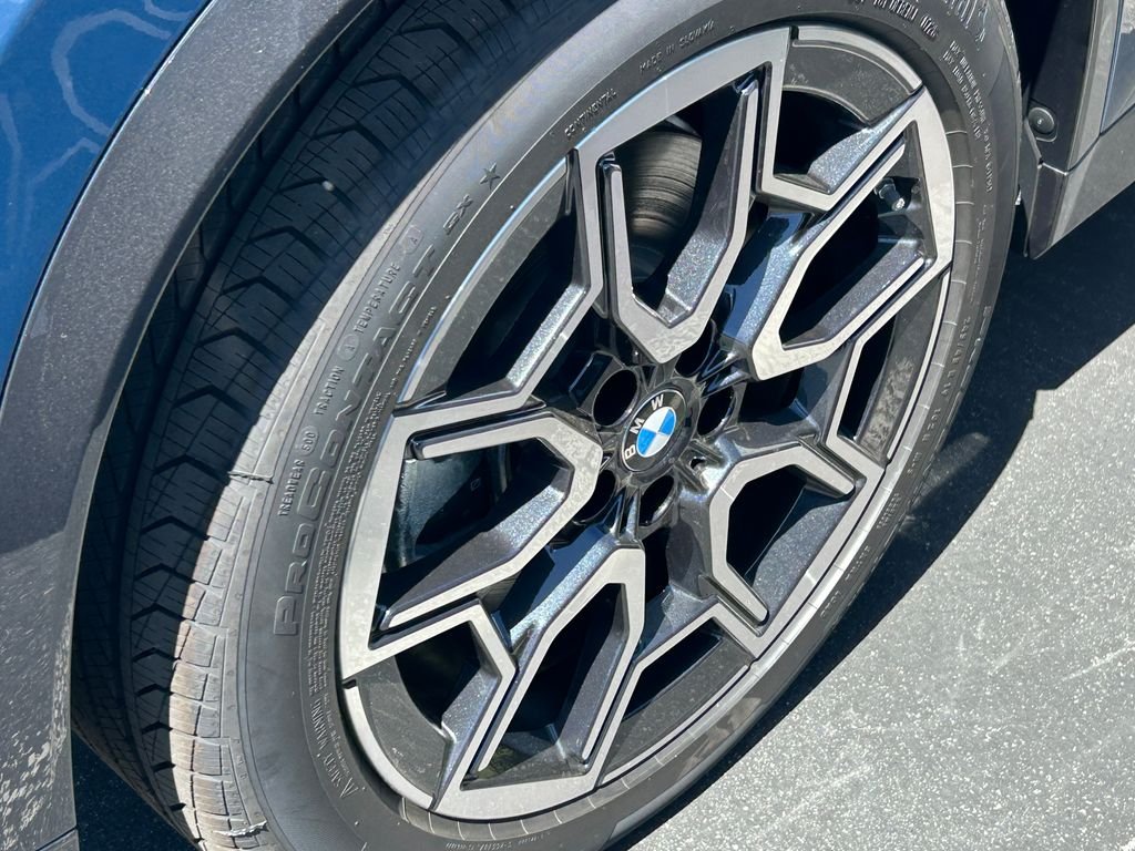 New 2026 Night Dusk Blue Metallic BMW xDrive28i image 3
