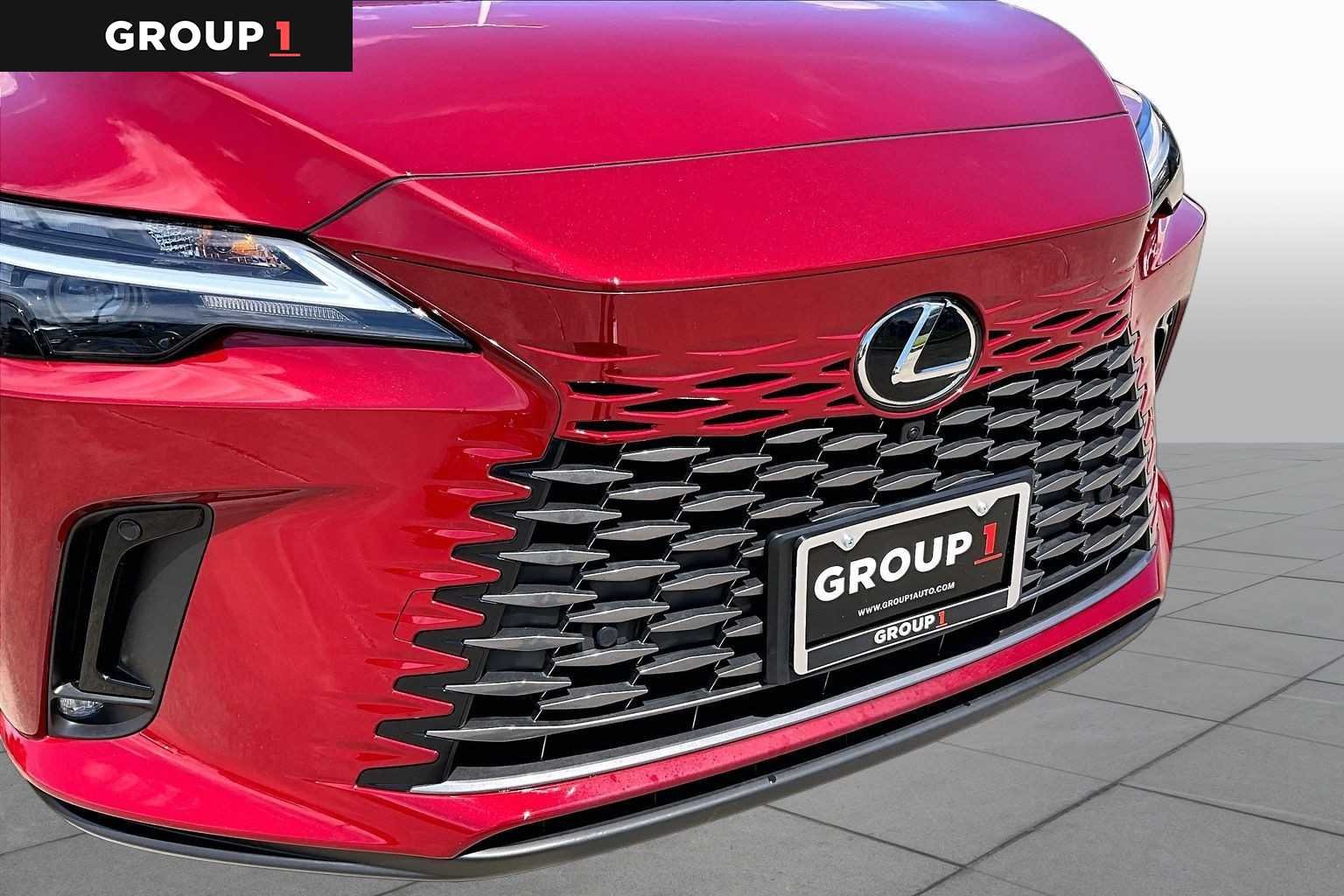 Certified Used 2026 Matador Red Mica Lexus Premium image 27