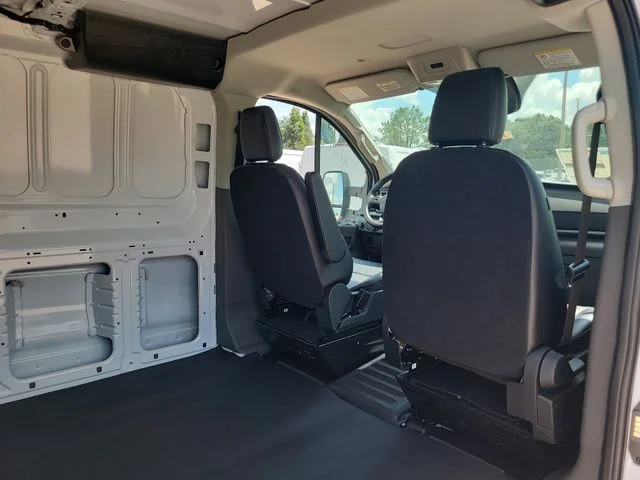 New 2026 Oxford White Ford Base image 14