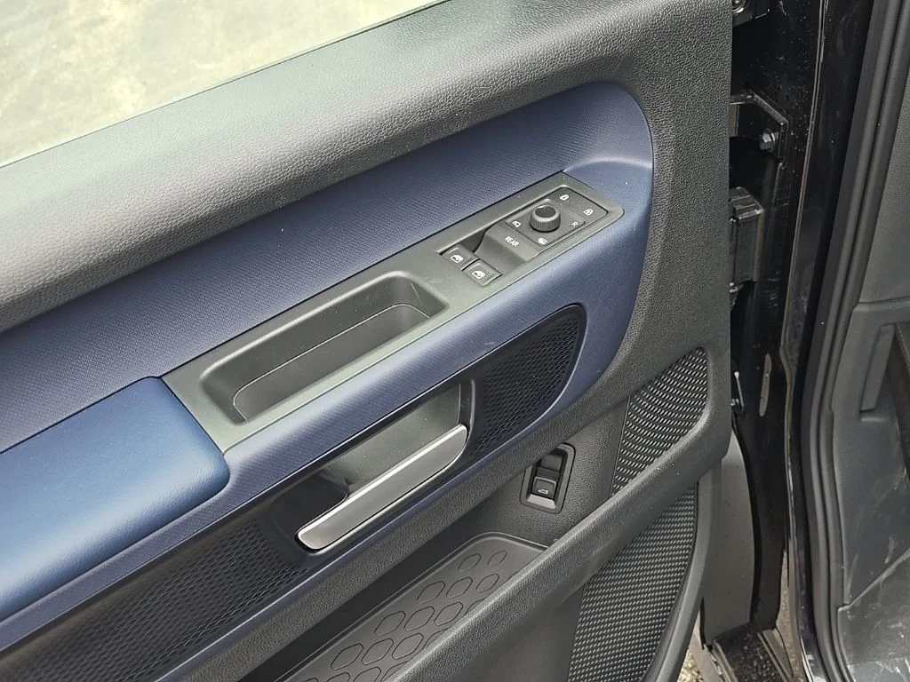 2025 Volkswagen ID. Buzz PRO S - Photo 9