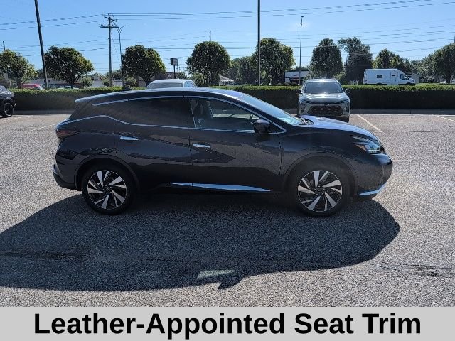 Used 2023 Blue Nissan SL image 15