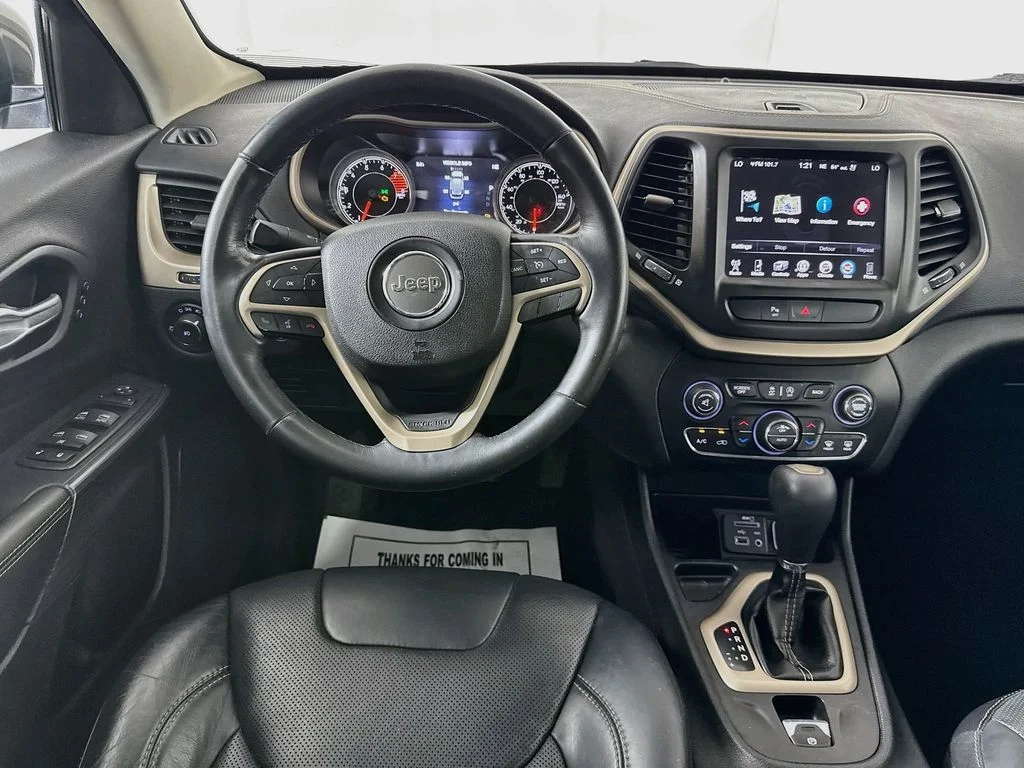 Used 2016 Gray Jeep Limited image 28