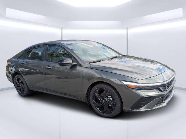 New 2026 Gray Hyundai SEL Sport image 1