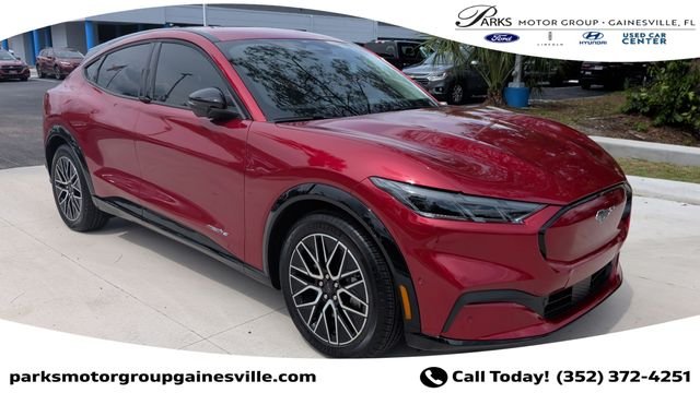 2024 Ford Mustang-Mach-e Premium's photo