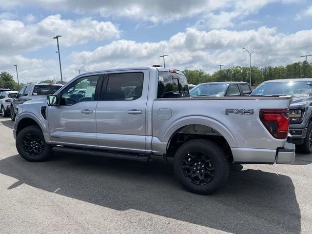 2025 Ford F-150 XLT - Photo 19