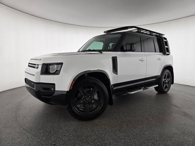 2022 Land Rover Defender 110 X-Dynamic SE