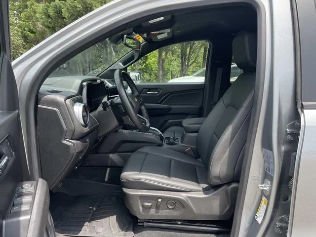Used 2024 Gray Chevrolet LT image 14