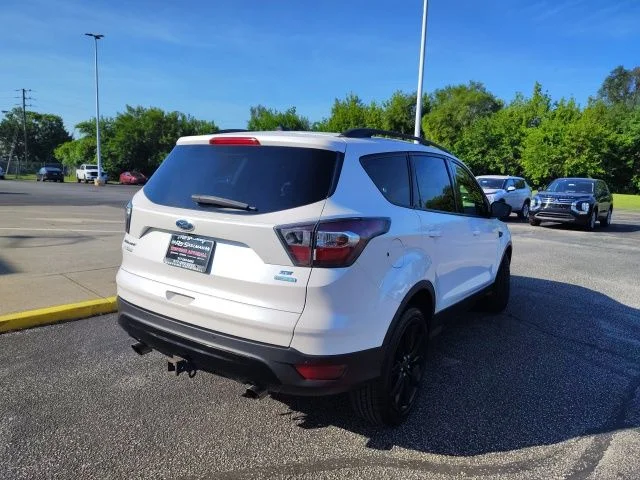 Used 2017 White Ford SE image 7