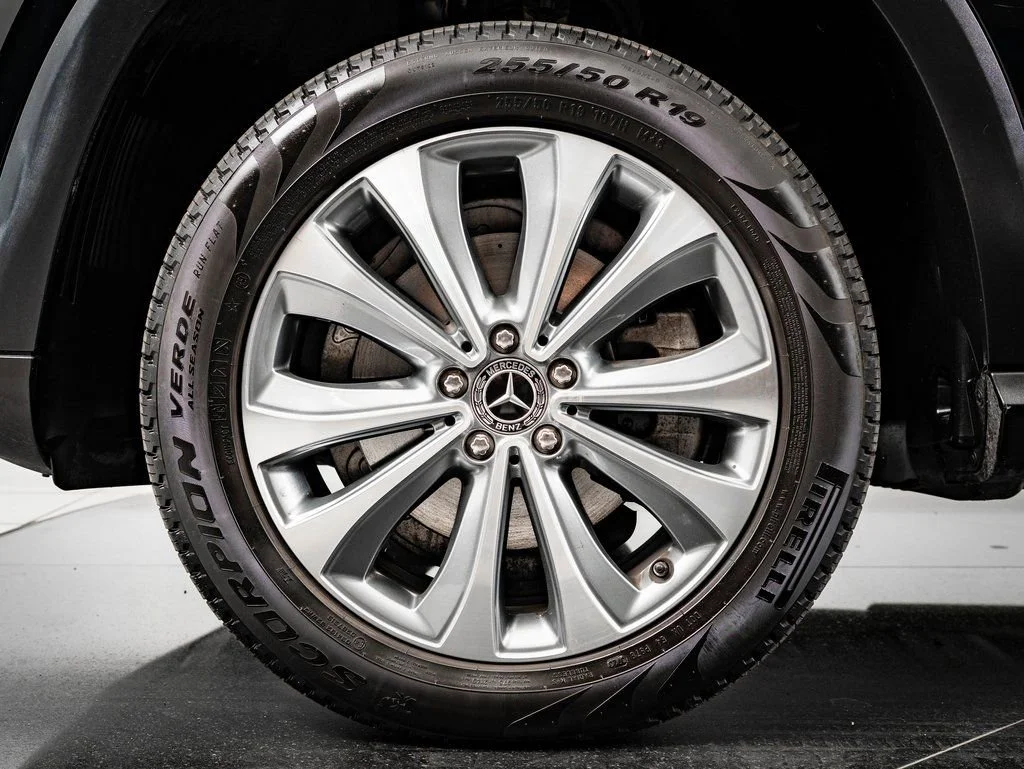 Used 2020 Black Mercedes-Benz GLE 350 image 12