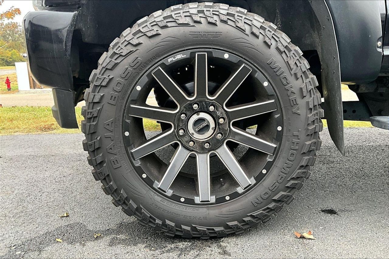 Used 2019 AGATE BLACK Ford Platinum image 2