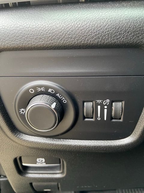 2023 Jeep Grand Cherokee Laredo - Photo 9