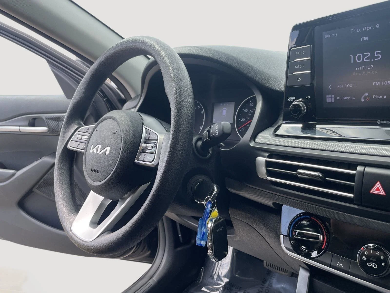 Used 2022 Cherry Black Kia LX image 27