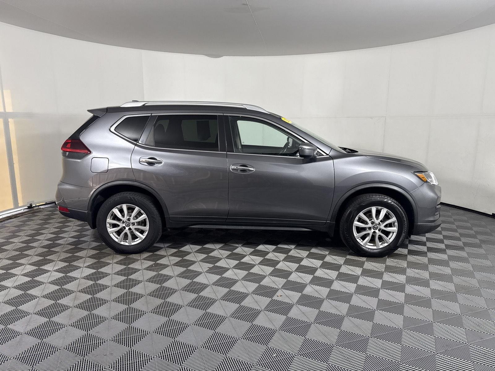 Used 2018 Gun Metallic Nissan SV image 10