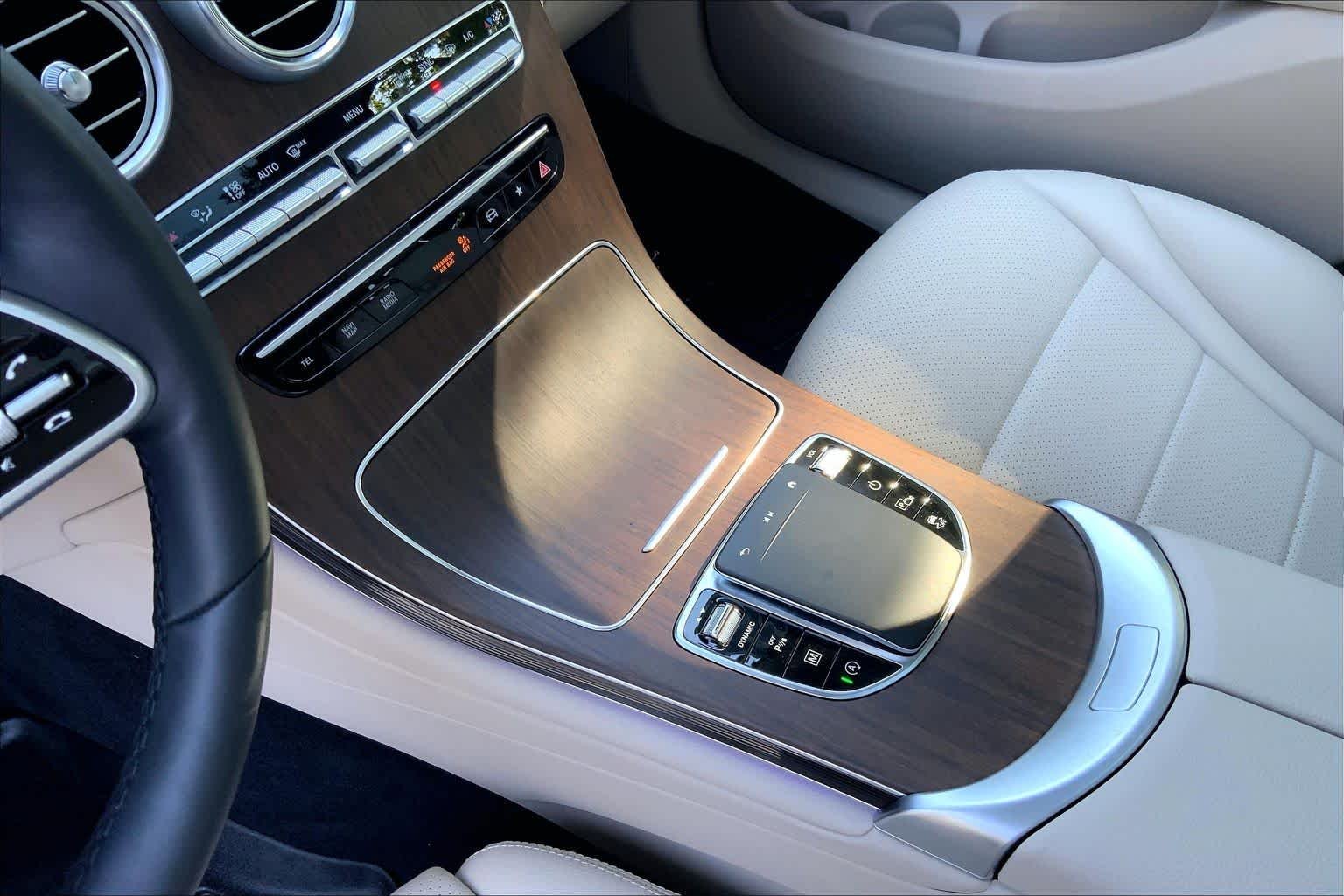 Used 2022 Lunar Blue Metallic Mercedes-Benz GLC 300 image 17
