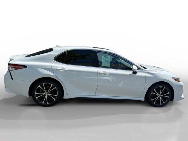 Used 2020 Super White Toyota SE image 6