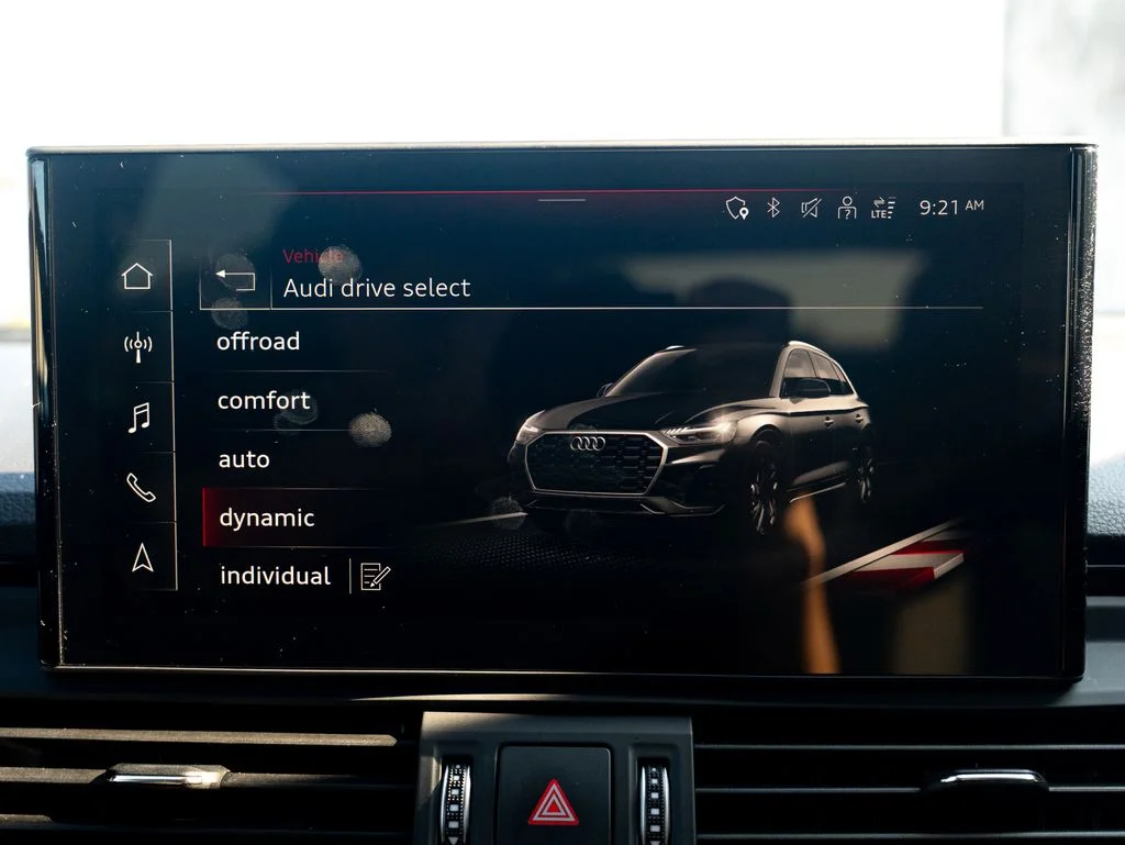 Used 2022 Black Audi 45 S line Premium image 27