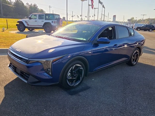 Used 2025 Blue Kia EX image 3