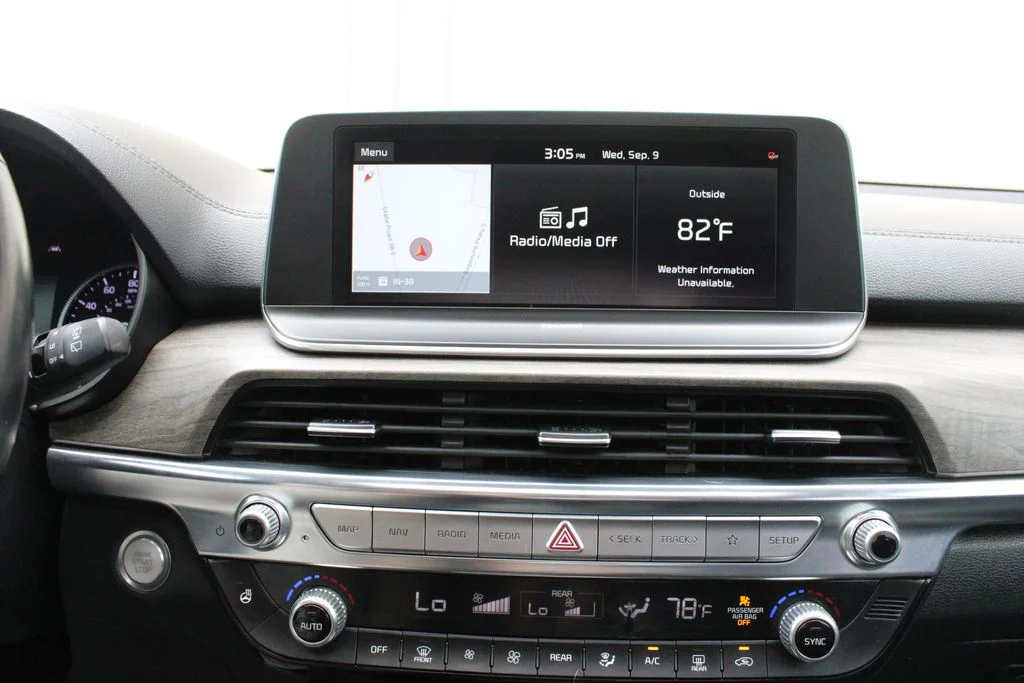 Used 2021 Gray Kia EX image 15