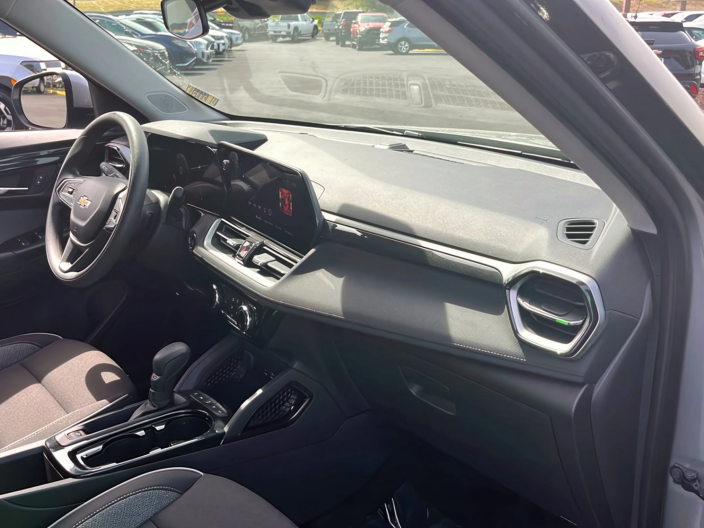 2025 Chevrolet Trailblazer LT - Photo 23